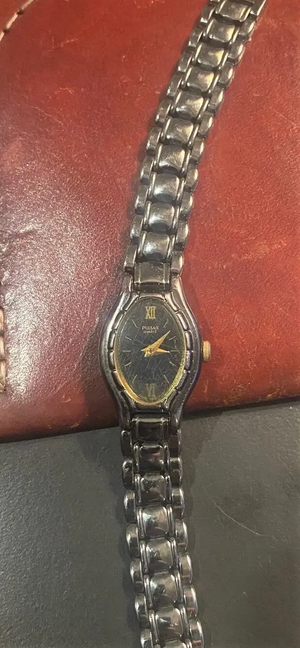 Women's 17mm Gun Metal Tone Pulsar Watch, V810-6040